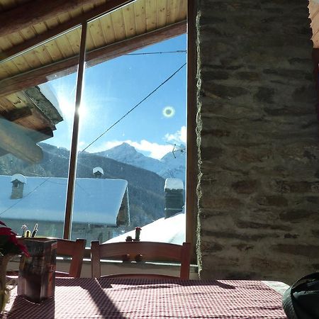 Appartamenti Grivola Ozein Exteriér fotografie