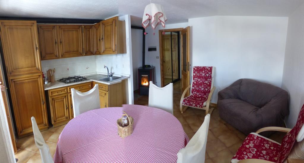 Appartamenti Grivola Ozein Exteriér fotografie