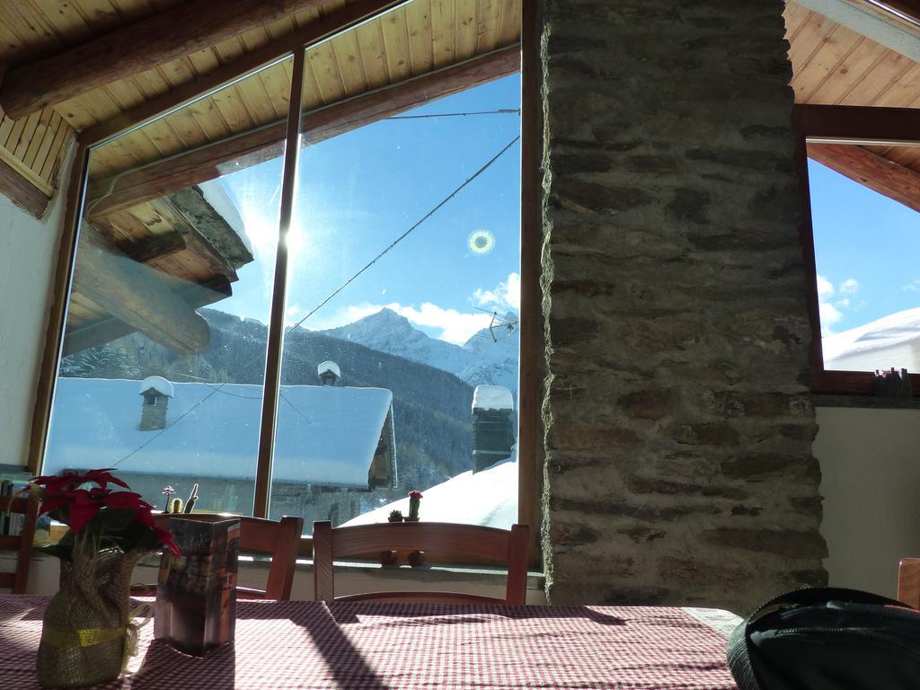 Appartamenti Grivola Ozein Exteriér fotografie